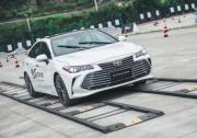 閱車無數(shù)的我為什么選了亞洲龍？